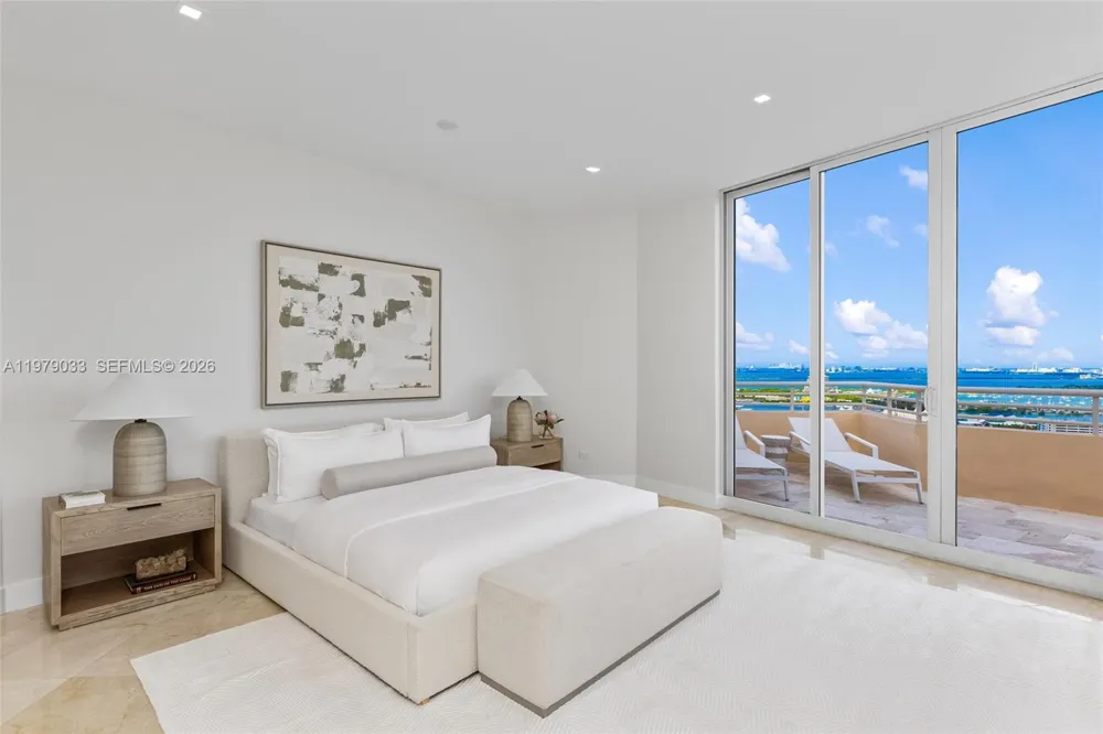 808 Brickell Key Dr #3901 Miami, FL 33131