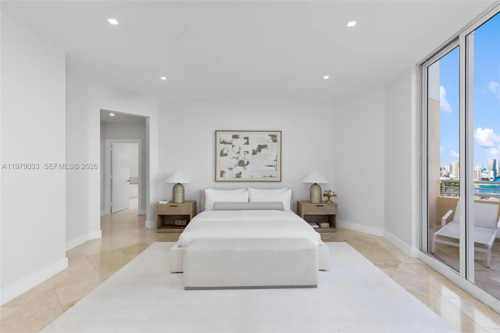 808 Brickell Key Dr #3901 Miami, FL 33131