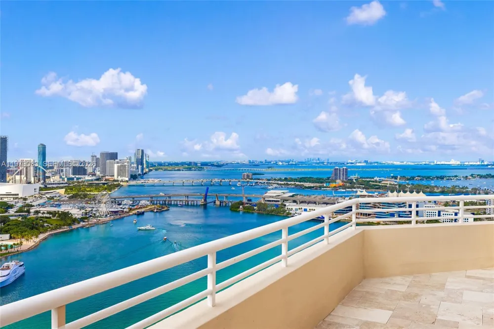 808 Brickell Key Dr #3901 Miami, FL 33131