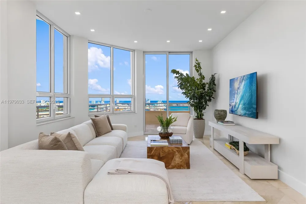 808 Brickell Key Dr #3901 Miami, FL 33131