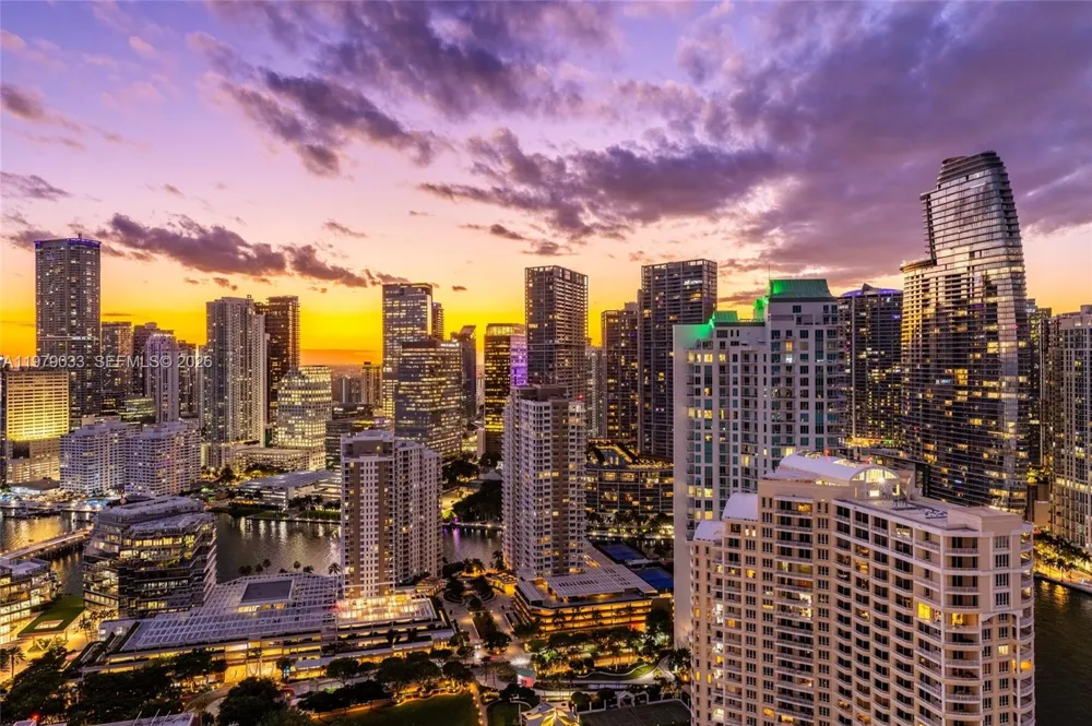 808 Brickell Key Dr #3901 Miami, FL 33131