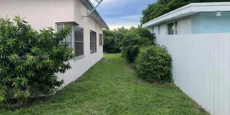 631 Jann Ave Opa-Locka, FL 33054