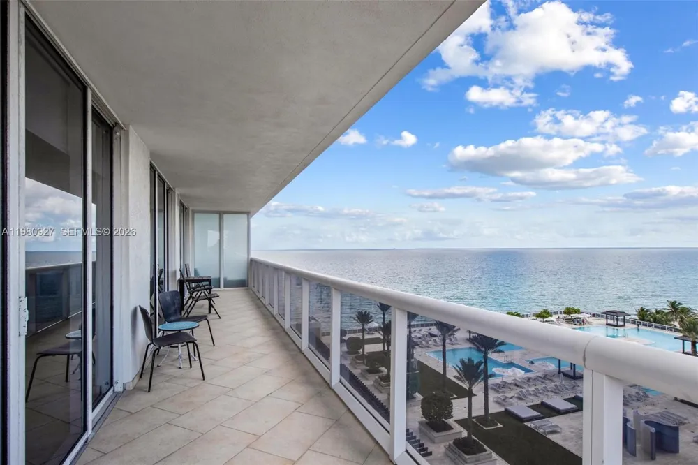 1830 S Ocean Dr #1406 Hallandale Beach, FL 33009