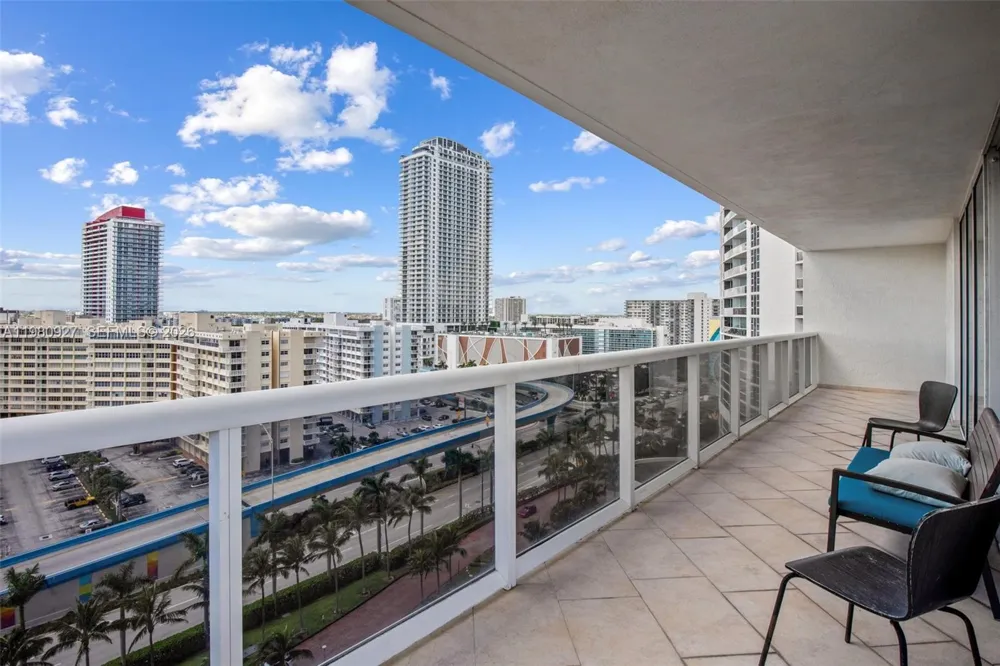 1830 S Ocean Dr #1406 Hallandale Beach, FL 33009