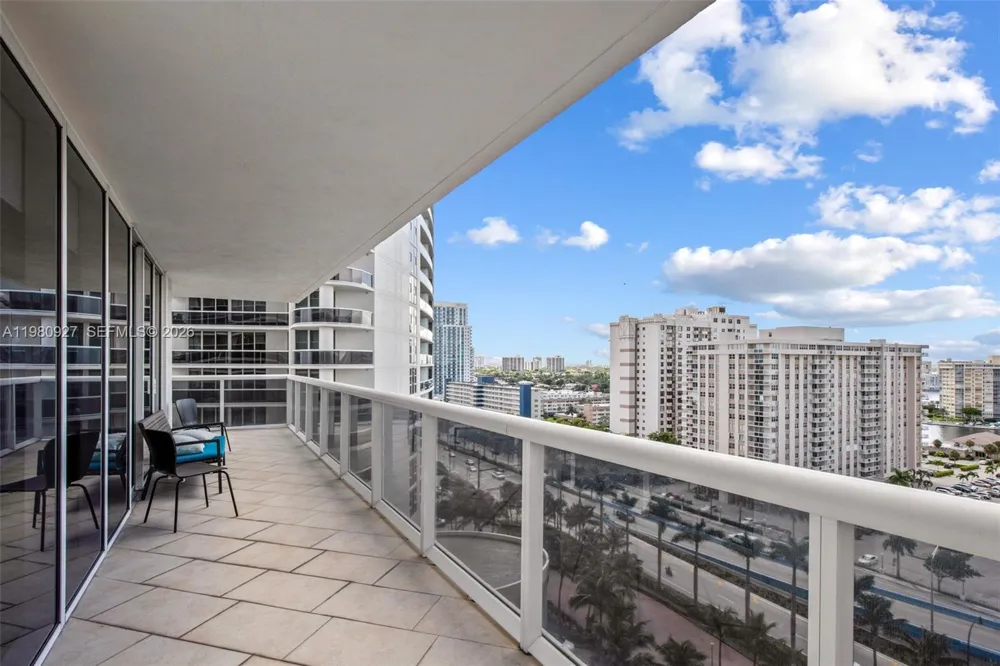 1830 S Ocean Dr #1406 Hallandale Beach, FL 33009