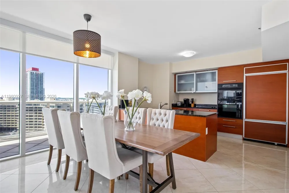 1830 S Ocean Dr #1406 Hallandale Beach, FL 33009
