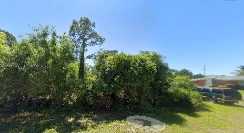 235 Deerwalk Ave Lake Placid, FL 33852