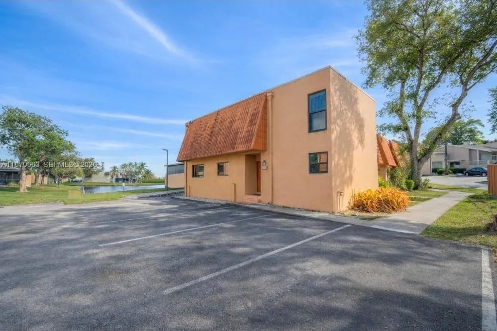 1451 NW 92nd Ave #191 Pembroke Pines, FL 33024