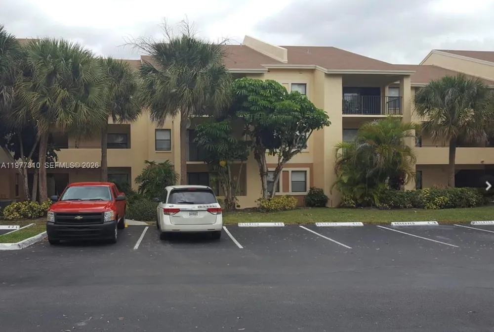 9999 Summerbreeze Dr #420 Sunrise, FL 33322