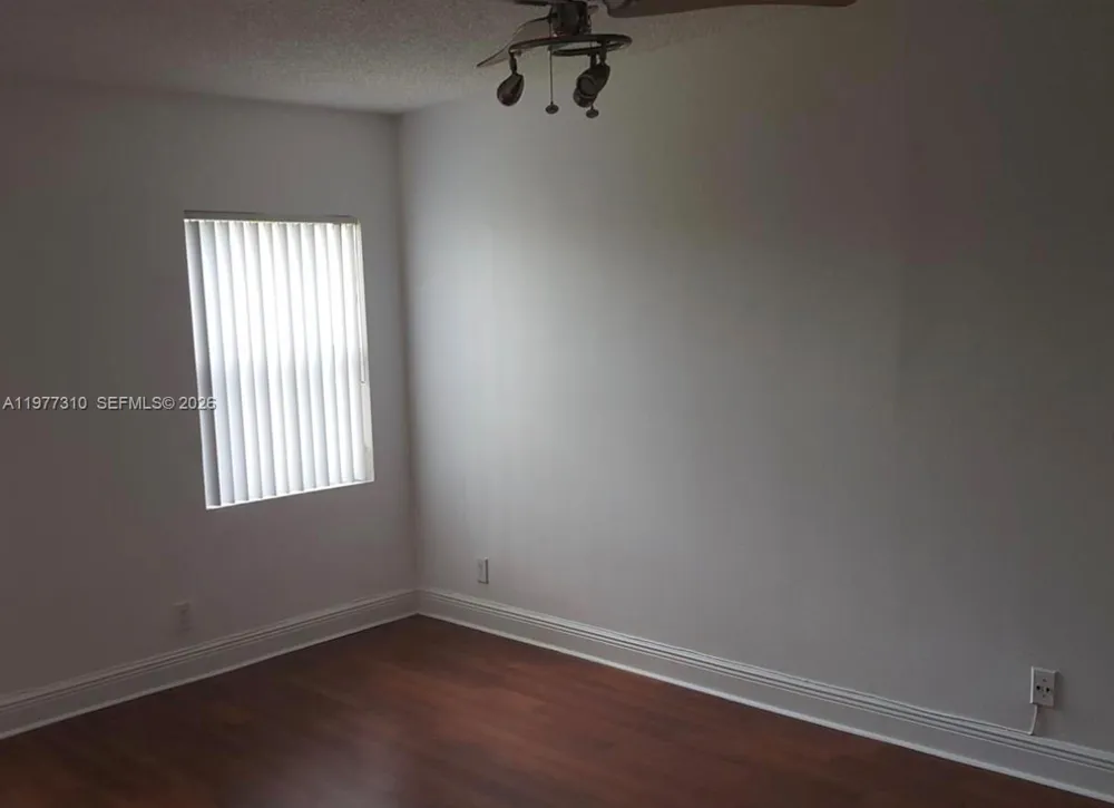 9999 Summerbreeze Dr #420 Sunrise, FL 33322