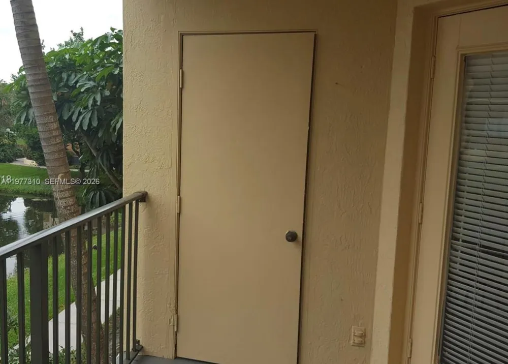 9999 Summerbreeze Dr #420 Sunrise, FL 33322