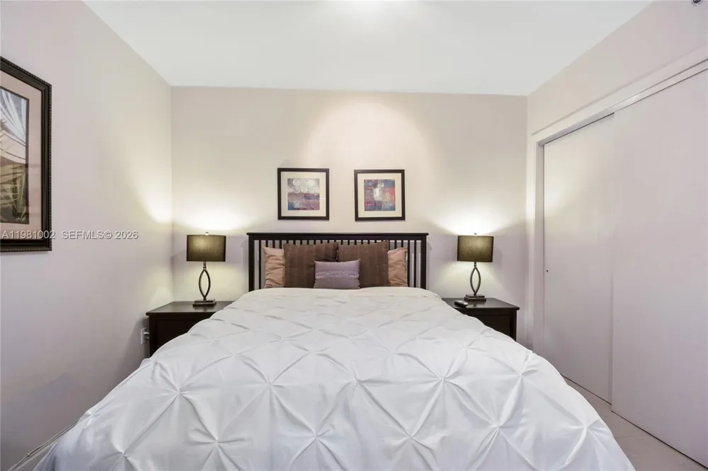 1830 S OCEAN DR #4409 Hallandale Beach, FL 33009