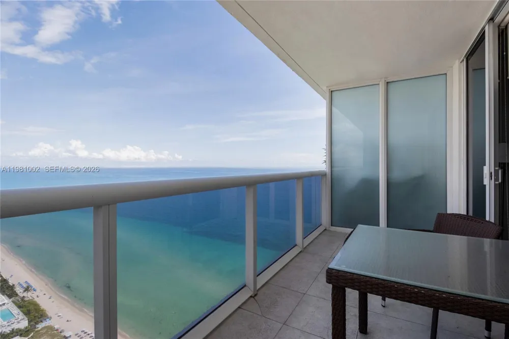 1830 S OCEAN DR #4409 Hallandale Beach, FL 33009
