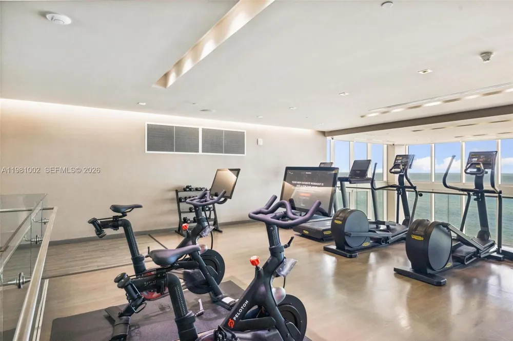 1830 S OCEAN DR #4409 Hallandale Beach, FL 33009