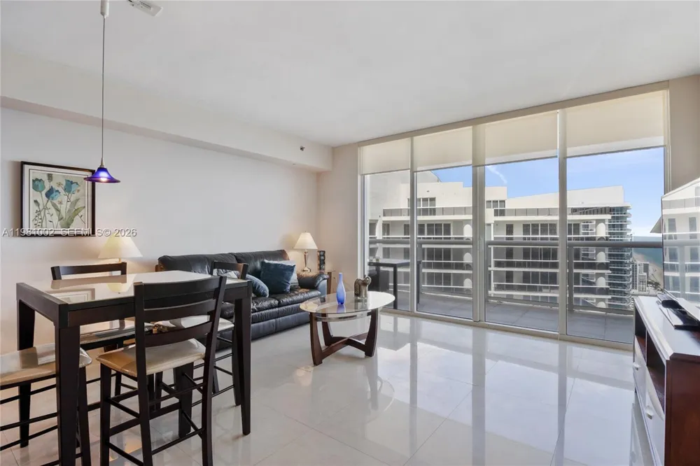 1830 S OCEAN DR #4409 Hallandale Beach, FL 33009