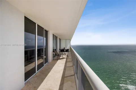1830 S Ocean Dr #4606