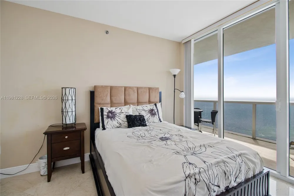 1830 S Ocean Dr #4606 Hallandale Beach, FL 33009