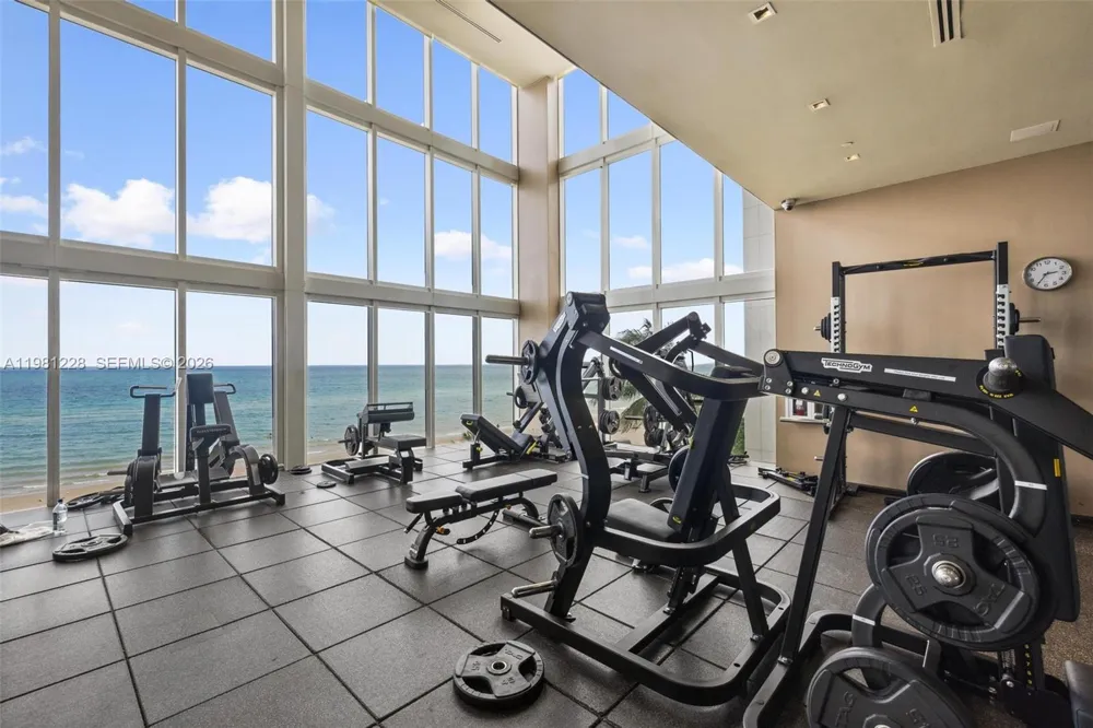 1830 S Ocean Dr #4606 Hallandale Beach, FL 33009
