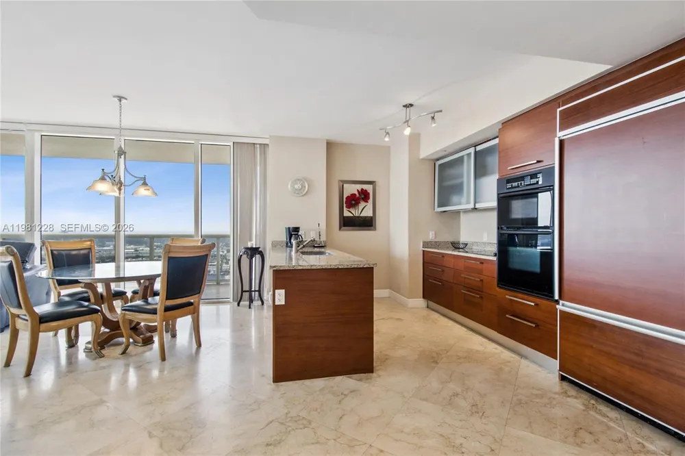 1830 S Ocean Dr #4606 Hallandale Beach, FL 33009