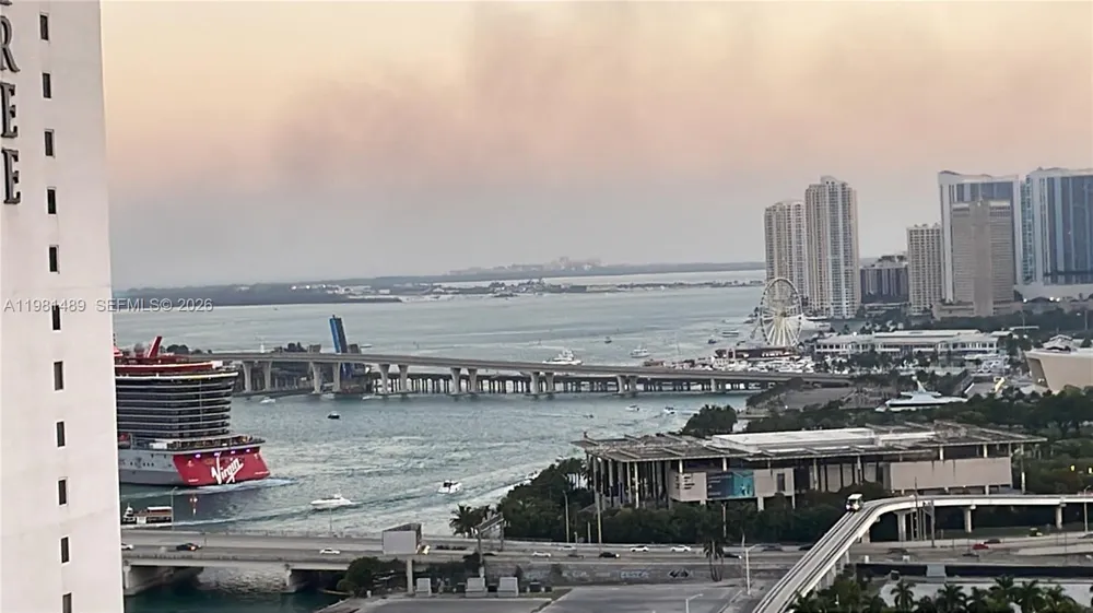 1750 Bayshore Dr #2814 Miami, FL 33132