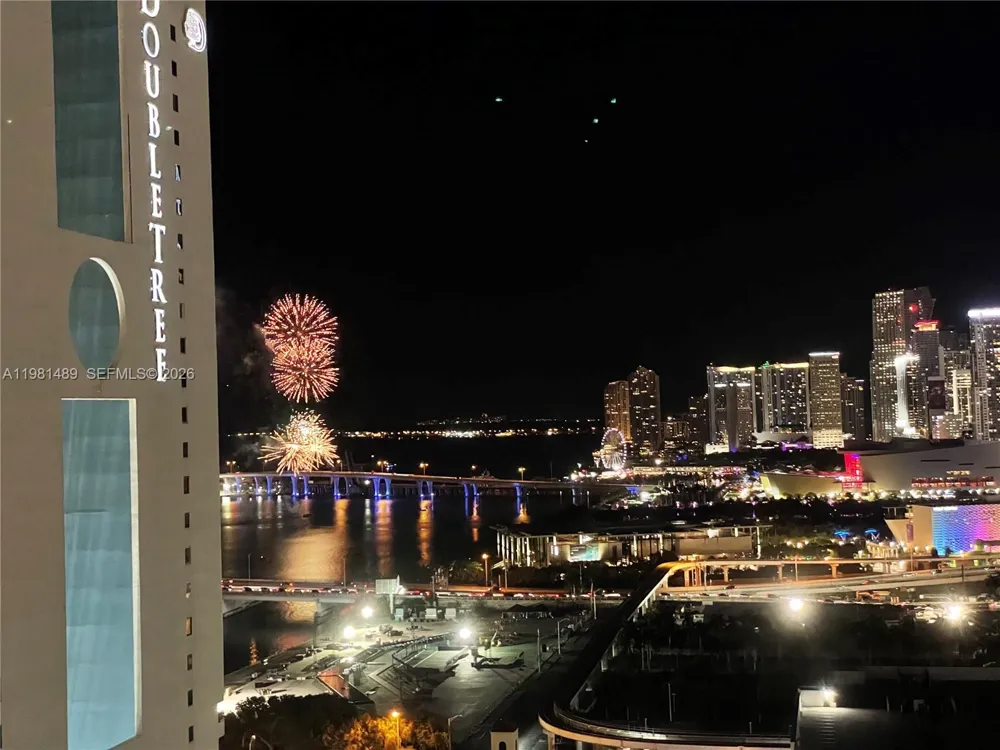1750 Bayshore Dr #2814 Miami, FL 33132