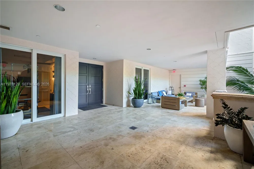 5222 Fisher Island Dr #5222 Fisher Island, FL 33109