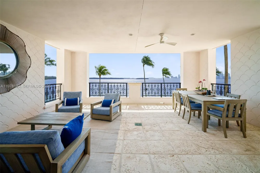 5222 Fisher Island Dr #5222 Fisher Island, FL 33109
