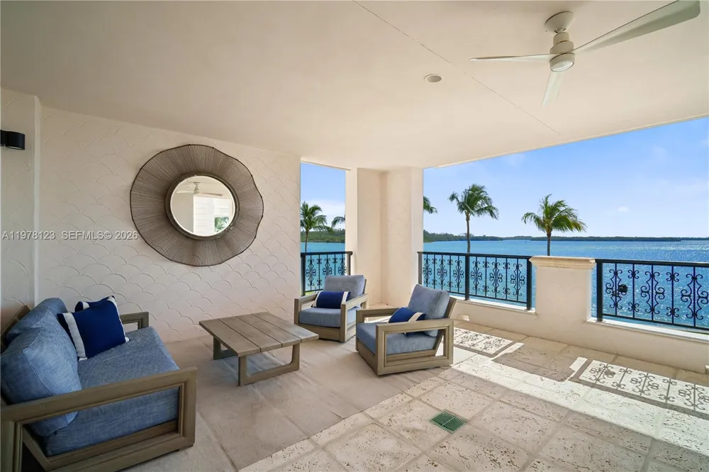 5222 Fisher Island Dr #5222 Fisher Island, FL 33109
