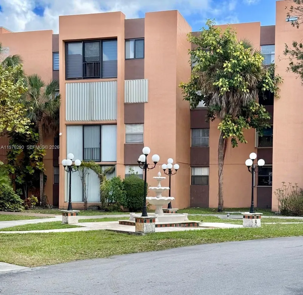 9400 WEST FLAGLER ST #312 Miami, FL 33174