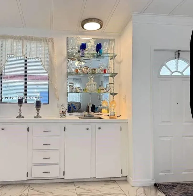 215 LAURELCREST CIR VALRICO Brandon, FL 33594