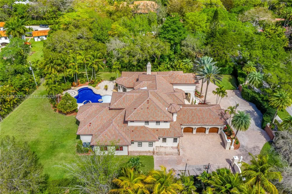 11400 SW 67th Ave Pinecrest, FL 33156