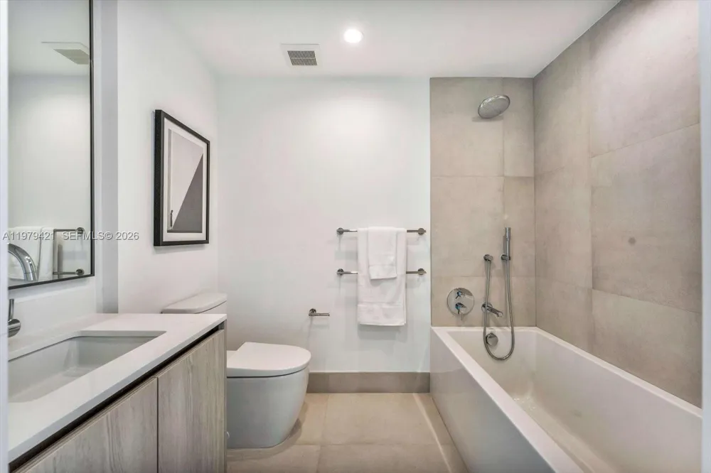 9201 E Bay Harbor Dr #503 Bal Harbour, FL 33154