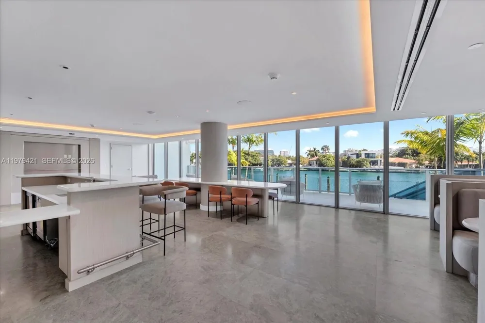 9201 E Bay Harbor Dr #503 Bal Harbour, FL 33154