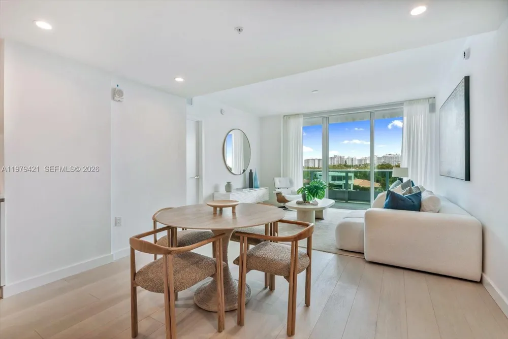 9201 E Bay Harbor Dr #503 Bal Harbour, FL 33154