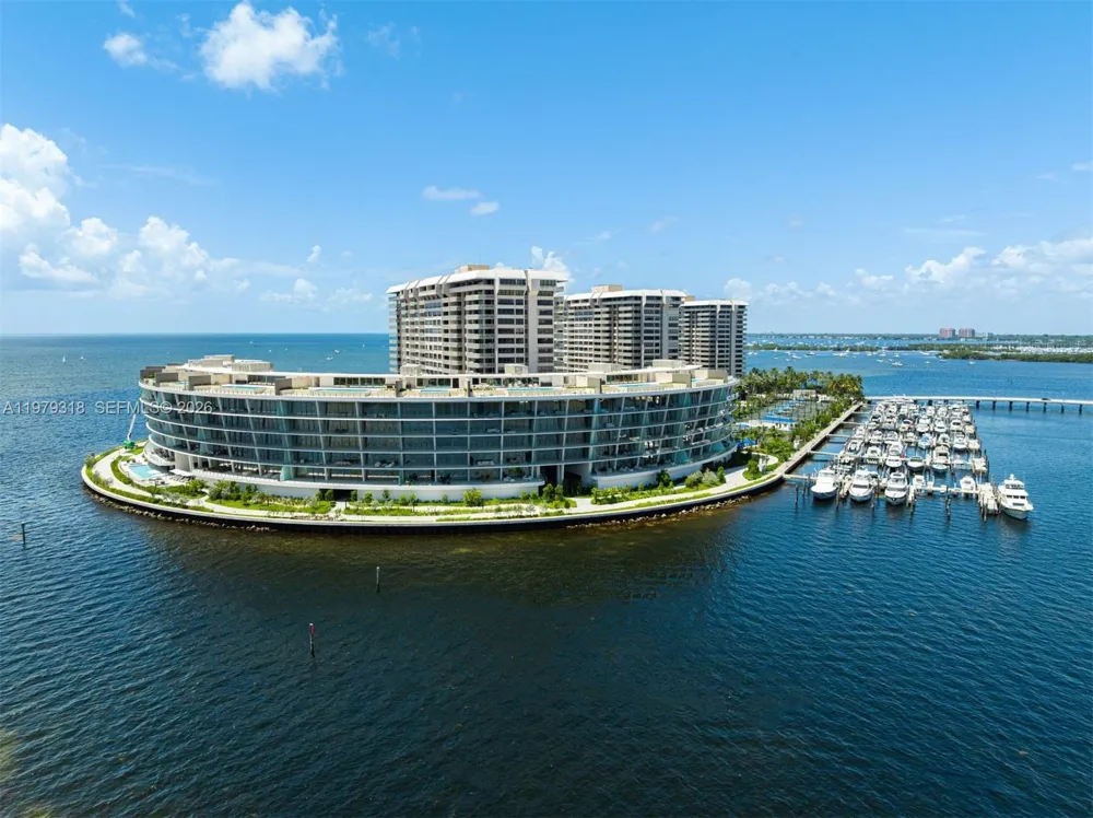 5 Grove Isle Dr #S304 Coconut Grove, FL 33133