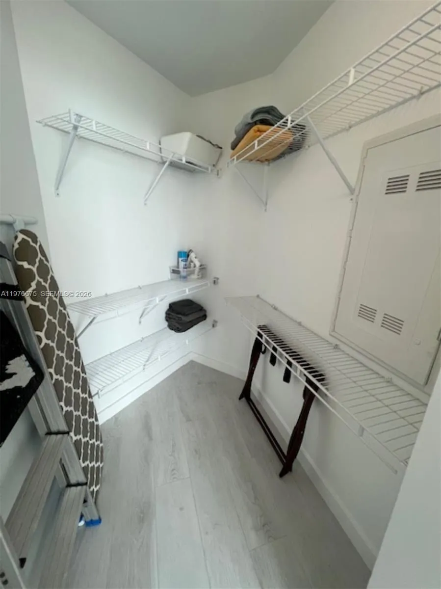 501 NE 31st St #1606 Miami, FL 33137