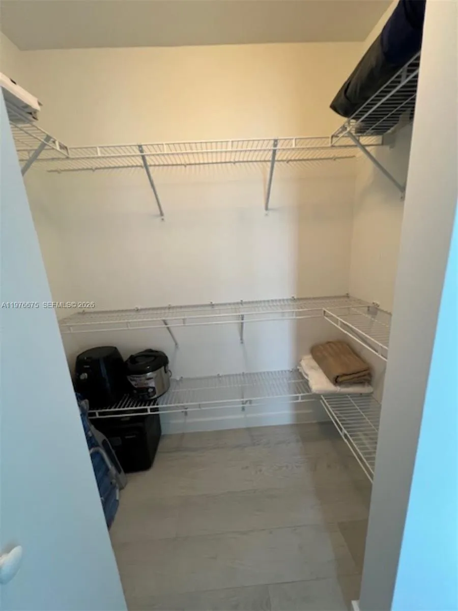 501 NE 31st St #1606 Miami, FL 33137