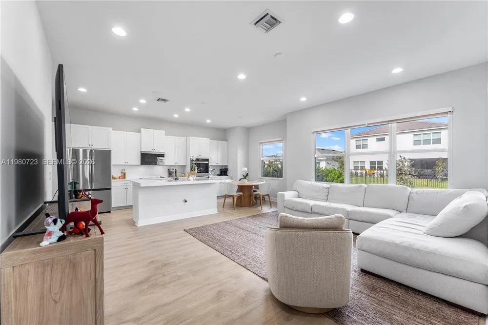 14209 Lace Bark Ln Westlake, FL 33470