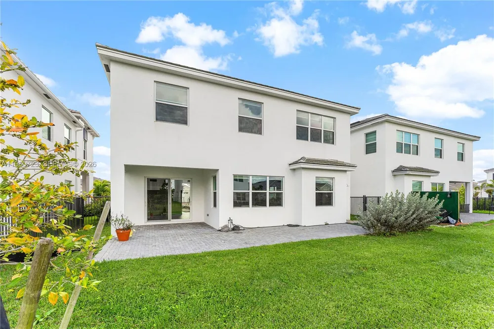 14209 Lace Bark Ln Westlake, FL 33470