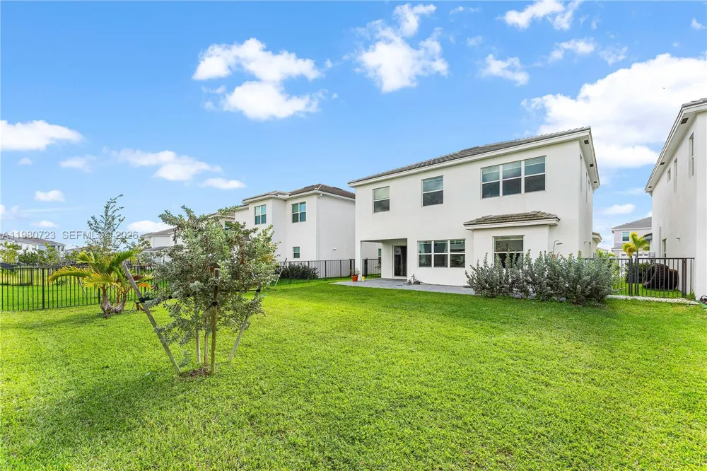 14209 Lace Bark Ln Westlake, FL 33470