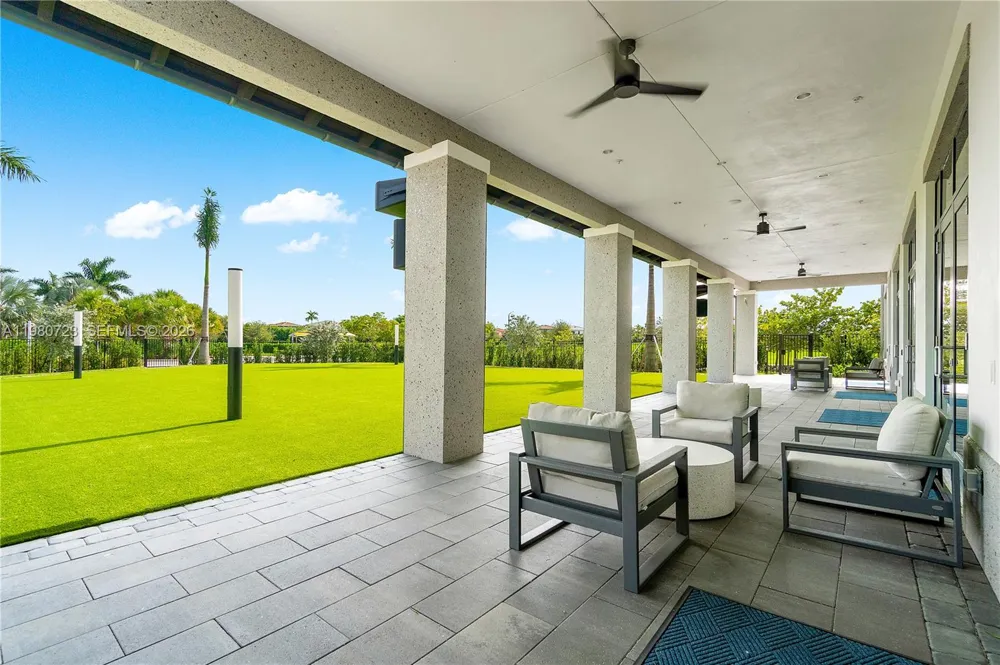 14209 Lace Bark Ln Westlake, FL 33470