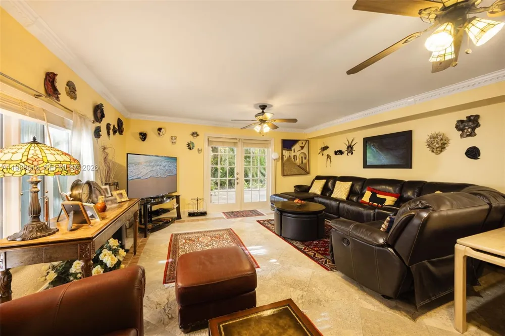 S Bayshore Dr Coconut Grove, FL 33133