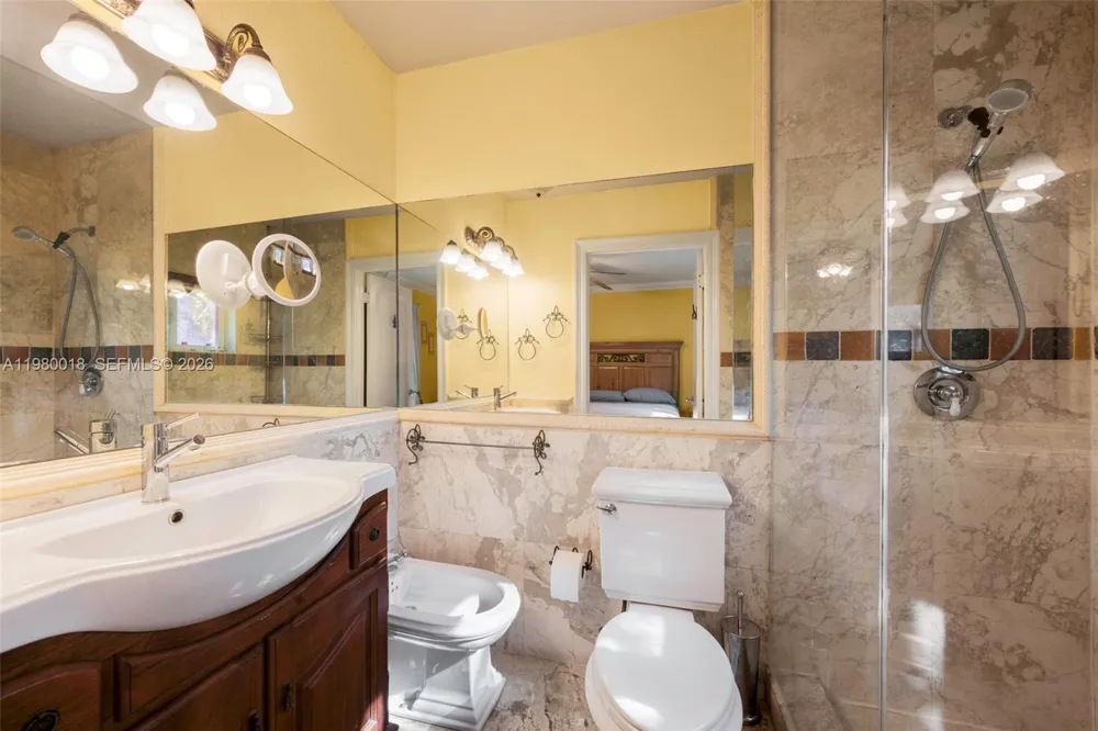 S Bayshore Dr Coconut Grove, FL 33133