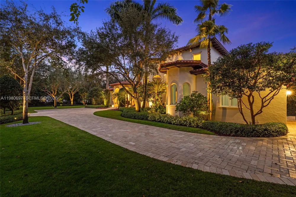 6255 SW 133rd St Pinecrest, FL 33156