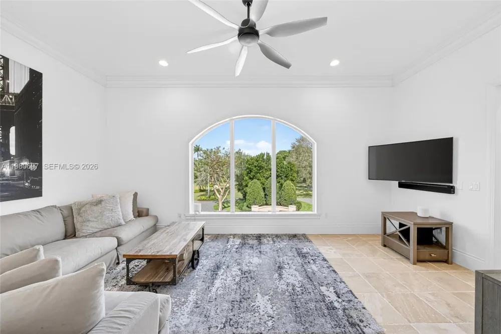 6255 SW 133rd St Pinecrest, FL 33156