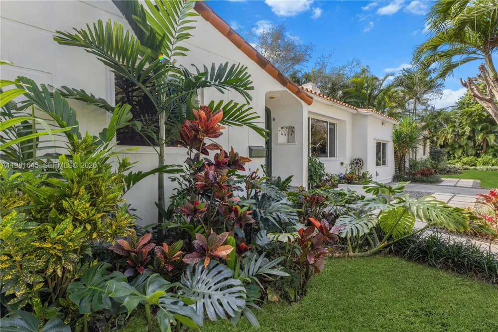 70 NE 97th St Miami Shores, FL 33138