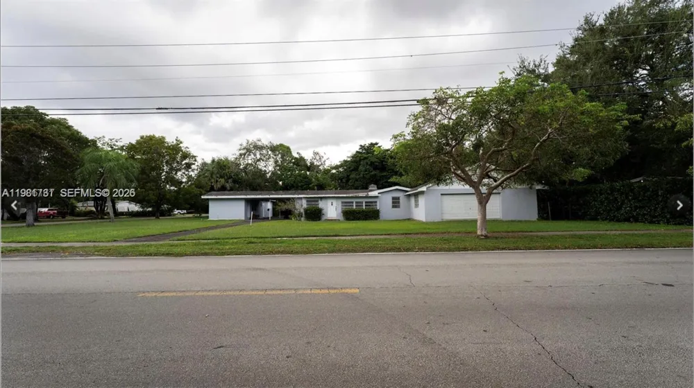 8045 SW 128th St Pinecrest, FL 33156