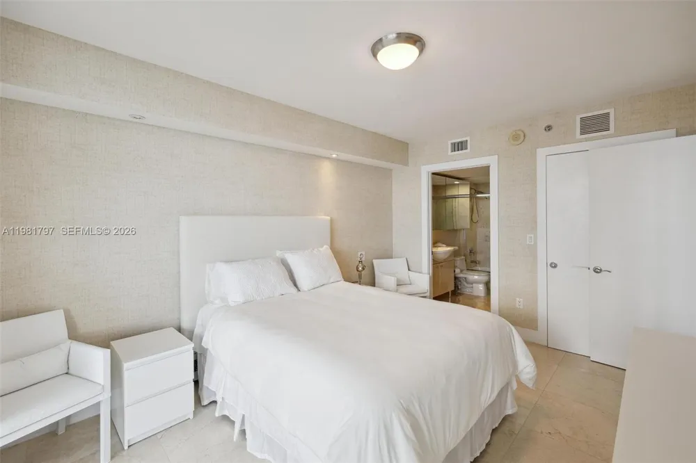 1830 S Ocean Dr #2904 Hallandale Beach, FL 33009