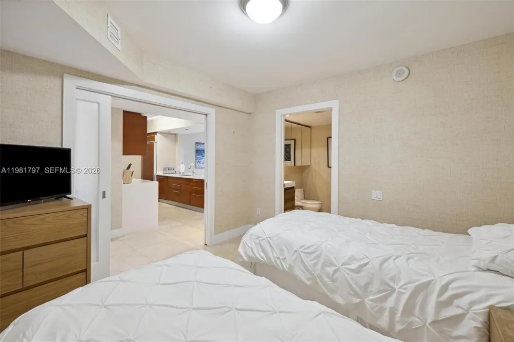 1830 S Ocean Dr #2904 Hallandale Beach, FL 33009