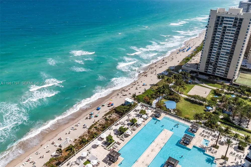 1830 S Ocean Dr #2904 Hallandale Beach, FL 33009